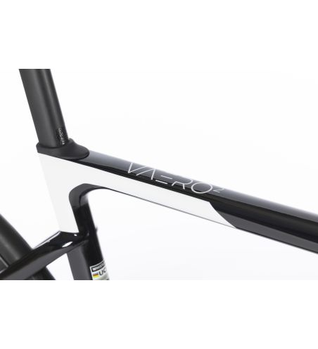 WHISTLE Vaero 2 Carbon T800 Shimano Ultegra Di2 UCI approved