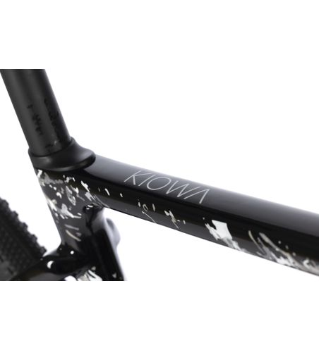Bicicleta Gravel WHISTLE KIOWA Carbon Shimano GRX 820 12s